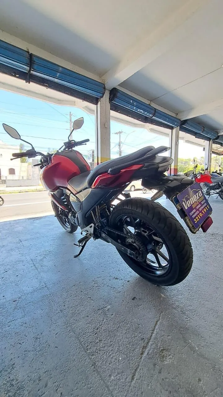 YAMAHA FZ 15 ABS TRASEIRA ESQUERDA